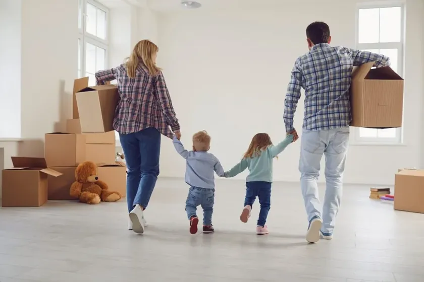 Sırbistan'da Yeni Aile Yasası Çocuklara Fiziksel Cezayı Yasaklıyor Tartışması Sürüyor