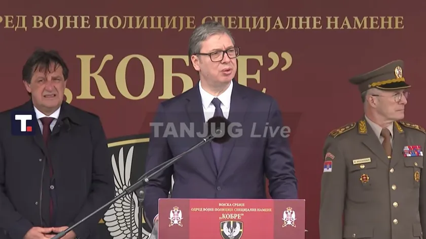 Sırbistan Cumhurbaşkanı Vučić Askeri Tarafsızlığı Vurguladı Kobra Birimini Kutladı