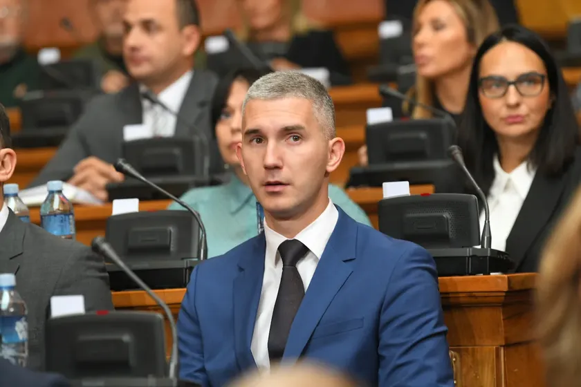 Sırbistan'da Kula Beograd'ın kullanım ruhsatı belirsizliği: Milletvekili resmi adım attı