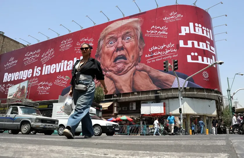 Teheran, Vaşington'dan savaşta yenilgiyi kabul etmesini istedi.