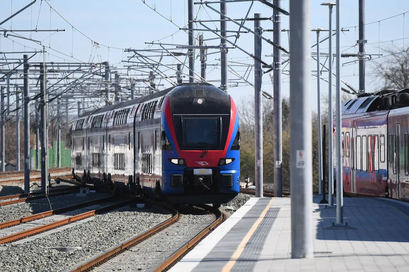 ŽELEZNICA SIRBISTAN'DAN AÇIKLAMA: VAHŞİ HAVA KOŞULLARI Yavaş SAHADA YALNIZ SEBEBİ