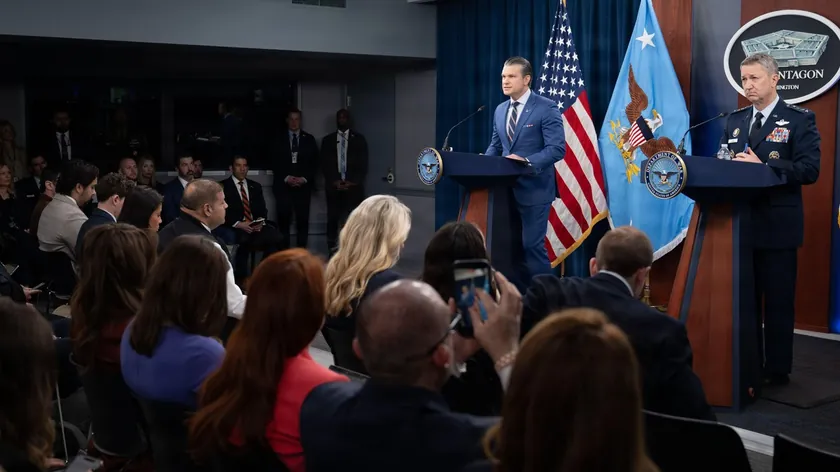 ABD Savunma Bakanı Hegset: İran'a En Büyük Saldırı Hacmi Planlandı