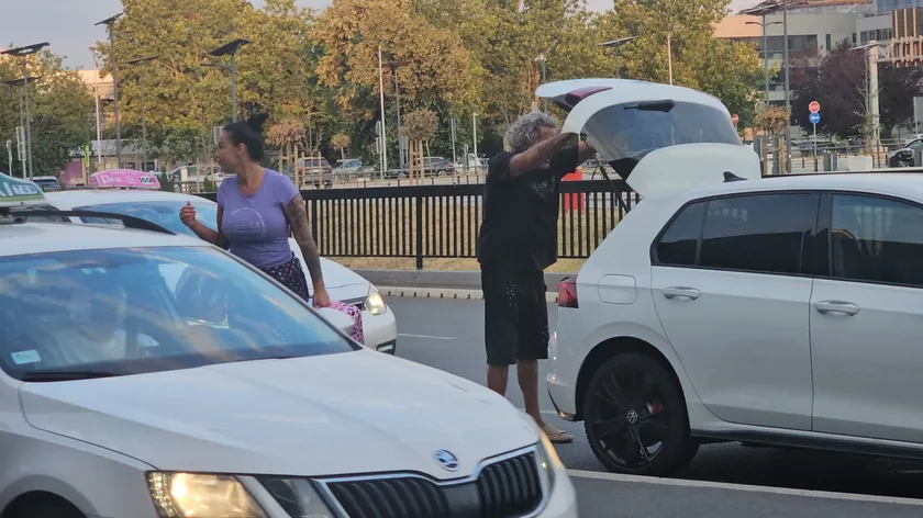 Sırp Oyuncu Dragan Marinković Maca'nın Batajnica'daki Lüks Villası ve Özel Kilisesi