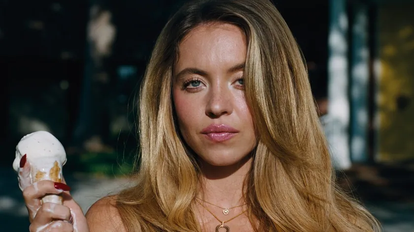 Aktris Sydney Sweeney'e Euphoria sahneleri sonrası 300.000 dolarlık yetişkin platformu teklifi