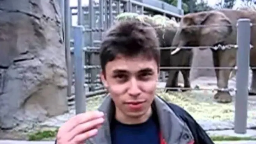 YouTube'da İlk Video Yirmi Bir Yıl Önce Yayınlanarak Dijital Dönemi Başlattı