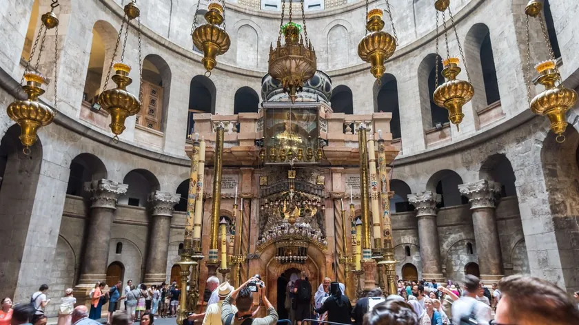 İsrail Başbakanı Netanyah Kudüs Patriği'ne Kutsal Kabir Kilisesi'ne tam erişim talimatı verdi