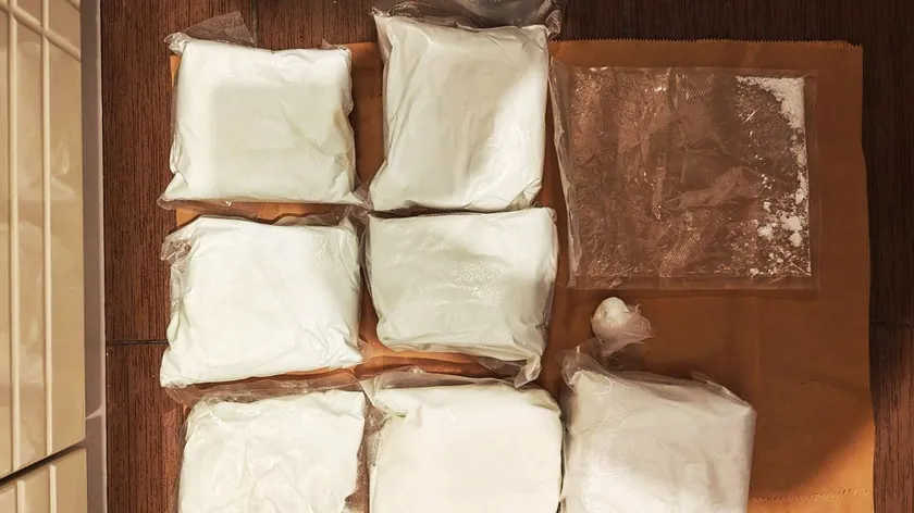 Sırbistan Novi Sad'da uyuşturucu operasyonu yedi kilogram amfetamin ele geçirildi