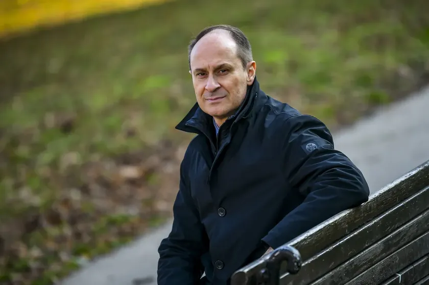 Sırbistan'da Yüksek Savcılık Konseyi Başkanı hakkında yapay zeka ile sahte video yayımlandı.