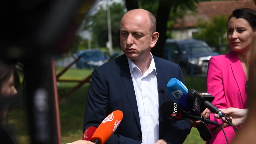 Sırbistan Demokratik Halk Partisi (DNP) lideri, Pljevlja Belediyesi'nin Kosovo'nun bağımsızlığını tanıma kararını iptal etmesinin ardından tebrik mesajı yayımladı.