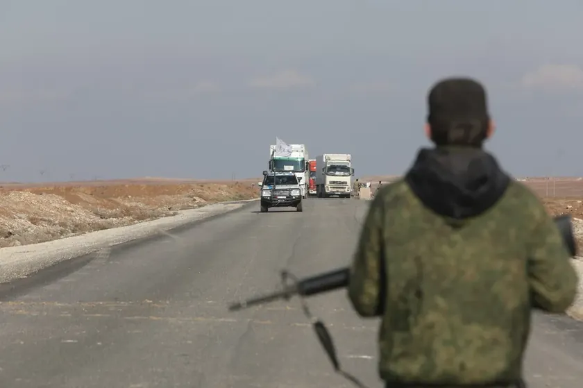 ABD güçleri Suriye'deki en büyük üssü Kasrak'tan çekilme sürecini başlattı.