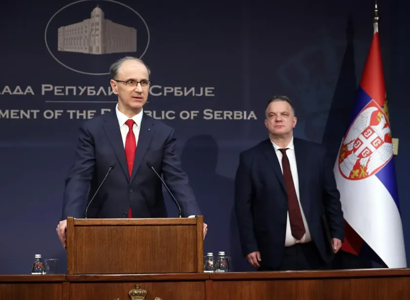 Sırbistan'da SSP, Macut'un başbakanlıktan istifasını ve üniversiteden ayrılmasını talep etti