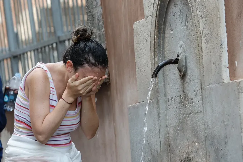 Sırbistan'da bugün ve yarın aşırı ve tehlikeli sıcaklıklar bekleniyor En çok sıcağın yaşanacağı şehirler açıklandı, bu tarihten sonra "serinleme" gelecek.