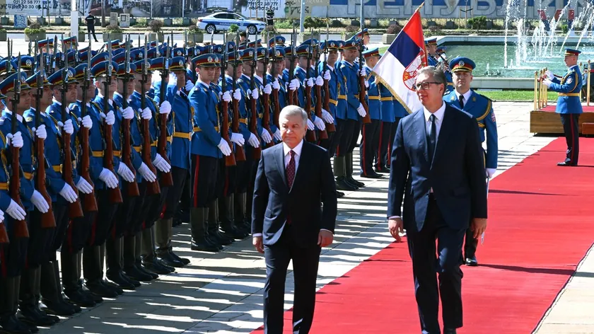 Sırbistan Cumhurbaşkanı Aleksandar Vučić Uzbekistana Cumhurbaşkanı Şavkat Mirziyoyev'i ağırladı.