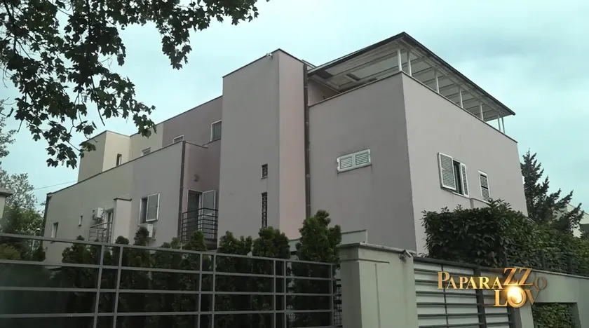 Sırbistan Dedinje'de şarkıcı Zdravko Čolić'in evine bombalı saldırı kameralara yansıdı