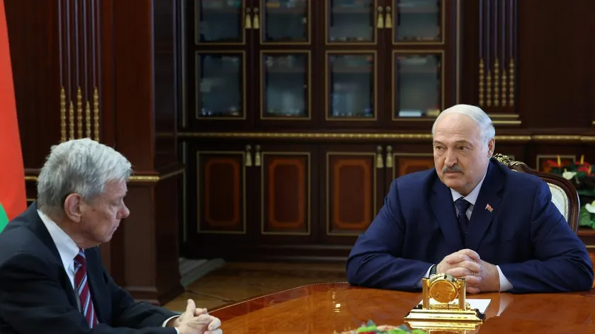 Belarus Cumhurbaşkanı Lukaşenko, ABD Özel Temsilcisi John Cole ile Minsk'te görüştü