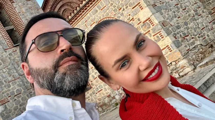 Sırp tenis oyuncusu Jelena Dokić, partneriyle birlikte Kuzey Makedonya'yı ziyaret ediyor.