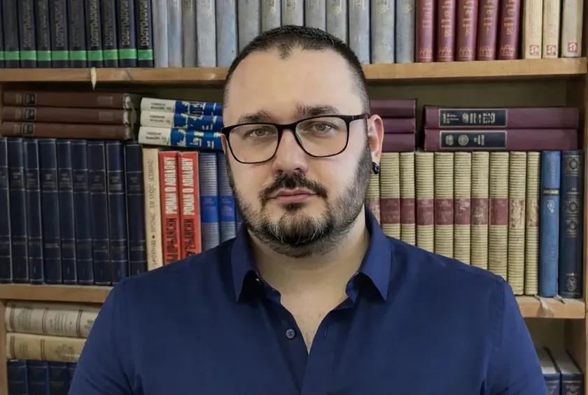 NPS Aleksinç'teki Temsilcisine Nameren Çamur