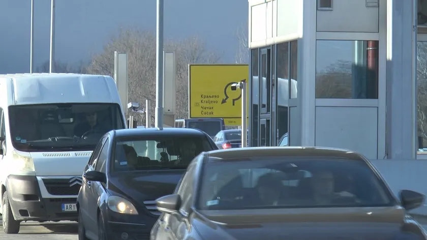 Sırbistan Yolları Paskalya Yoğunluğu İçin Hazır, Geçişlerde Kolaylık Sağlanıyor