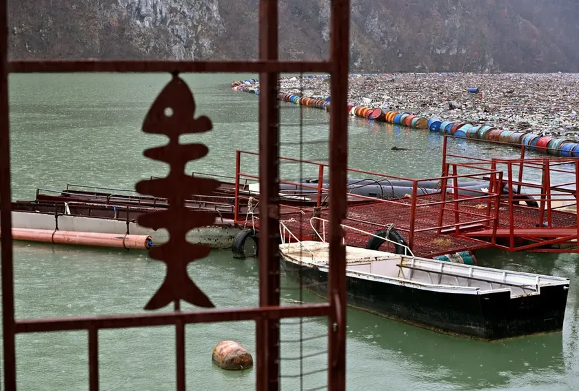 Bosna Hersek Sırbistan Karadağ Drina Nehri Ekolojik Felaket Yaşıyor Atık Birikimi Devam Ediyor