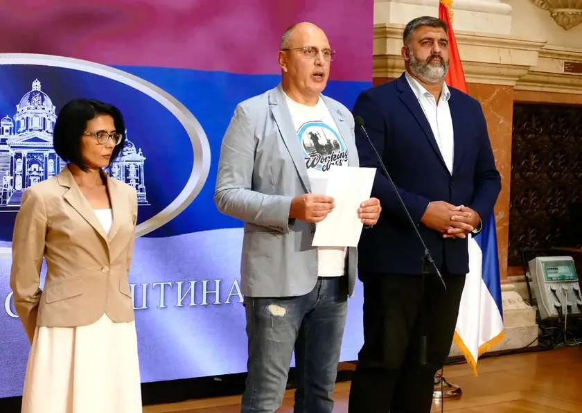RadniÄka partija, Ujedinjena Srbija listesinden yer alacağını duyurdu.