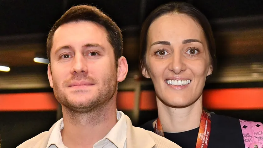 Maja Ognjenović vezi yeni sevgilisi Jovana Pantić ile.