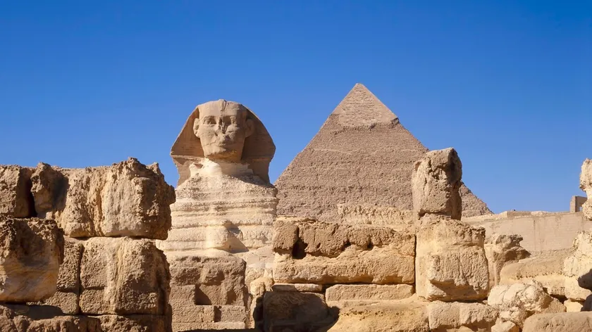 Mısır Giza'da Piramitler Altında İkinci Bir Sfenks İhtimali Uydu Görüntüleriyle Ortaya Çıktı