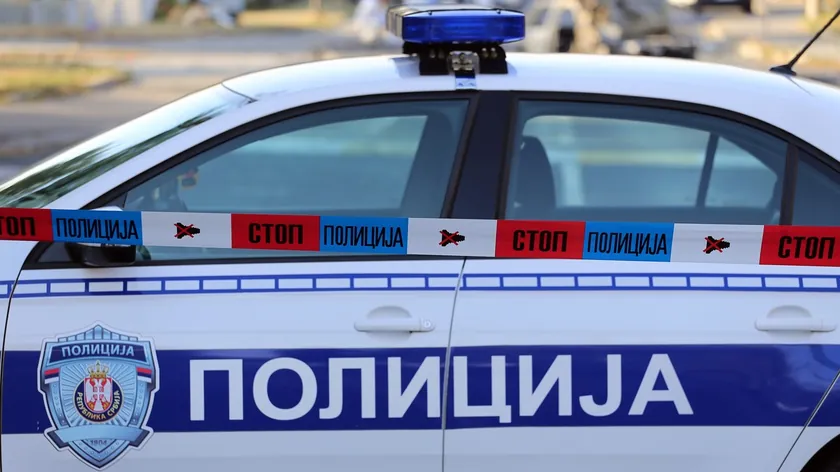 Sırbistan'ın Niş kentinde bir adam tornavidayla bıçaklandı polis saldırganı arıyor