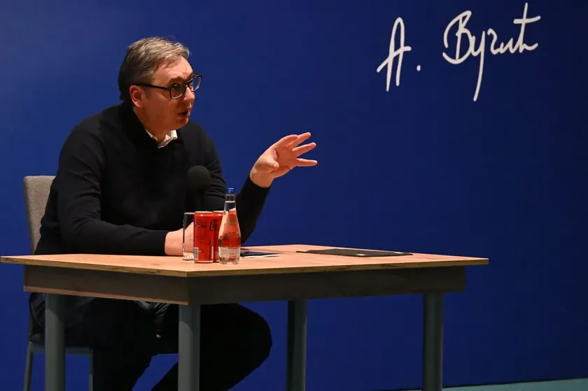 SRCE Partisi Sırbistan Cumhurbaşkanı Vucic'i seçim öncesi korku kampanyası yürütmekle suçladı