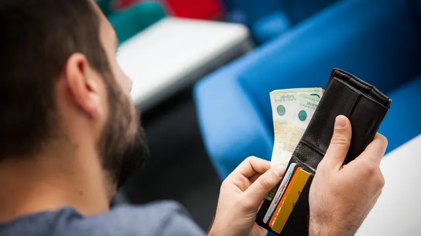 Sırbistan Kamu Sektöründe Ocak 2026 Maaşları ve Önemli Farklılıklar Gündemde