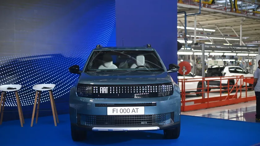 Fiat Grande Panda'nın Daha Uygun Fiyatlı Versiyonu Geliyor Manuel Vites Benzinli Seçenekler Yeniden Sunuluyor