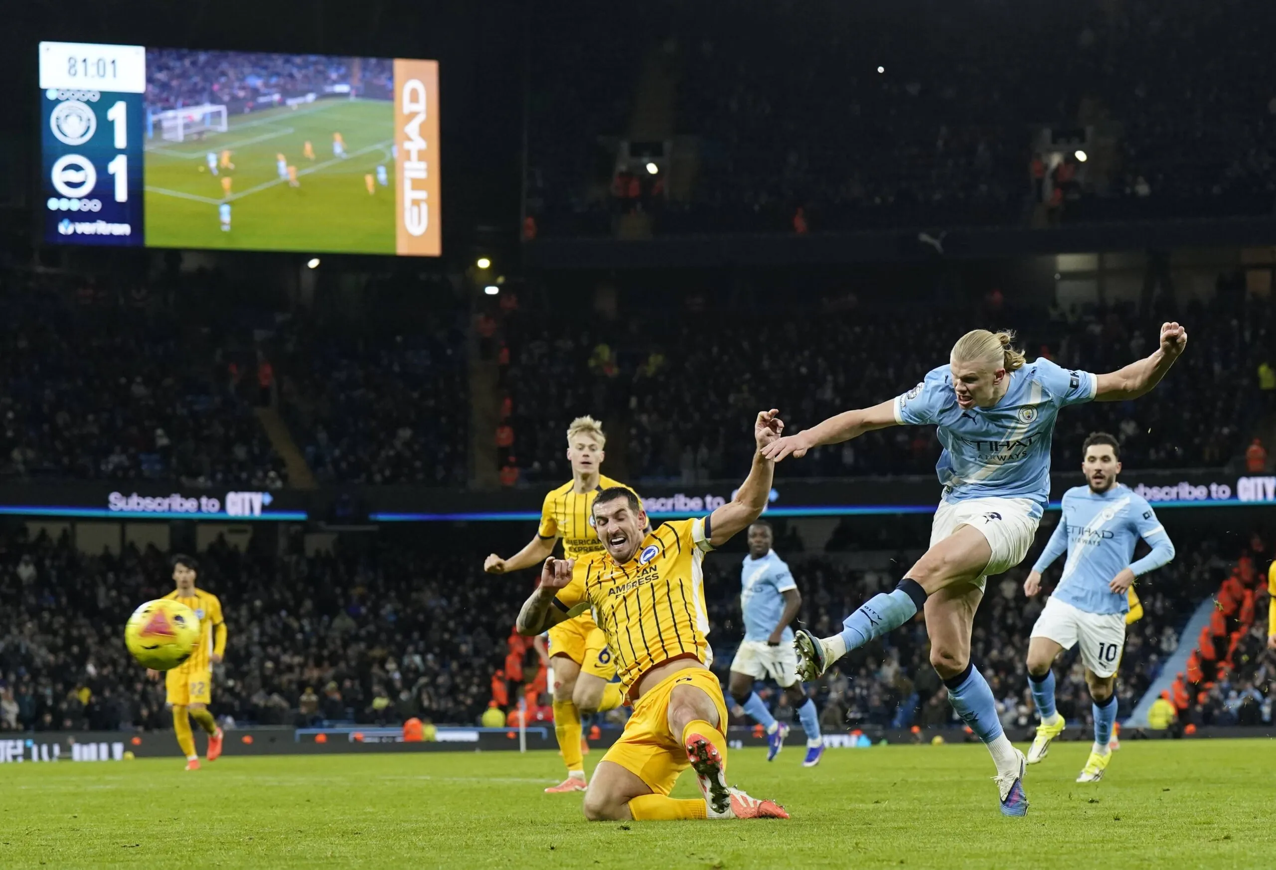 Arsenal'a Şampiyonluk Büyüsü: Manchester City'nin Yeni Puan Kaybı, Brezilyalı Rekor Kırdı