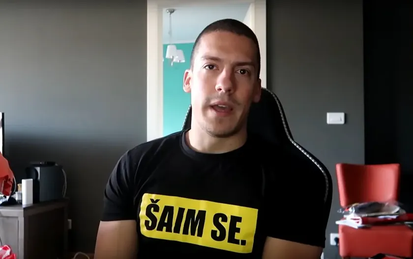 Sırbistan'da YouTuber Baka Prase'nin aracı yandı, öncesinde tehdit edildiği iddia edildi.