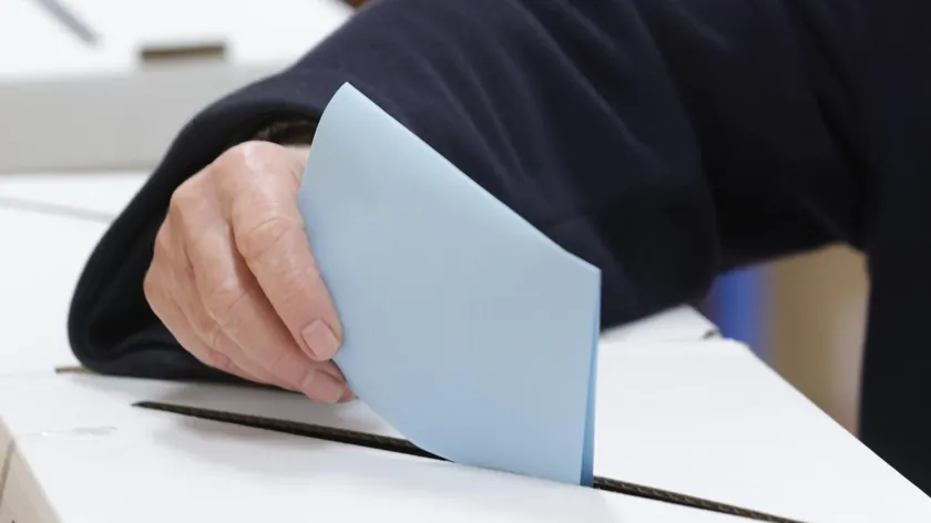 Sırbistan Smederevska Palanka'da Seçimler: Altı Aday Listesi Onaylandı ve Sıralandı