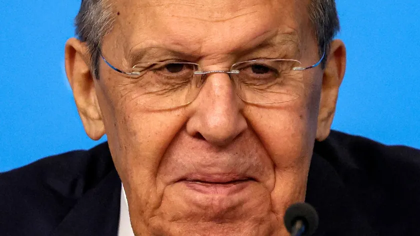 Lavrov: AB Sırbistan'dan Ukrayna savaşına katılmasını talep ediyor