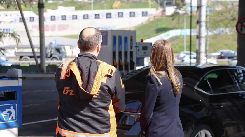 Sırbistan Cumhurbaşkanı Vučić: Yakıt Fiyatları Aynı Seviyede Kalacak, Karar Bugün Veya Yarın