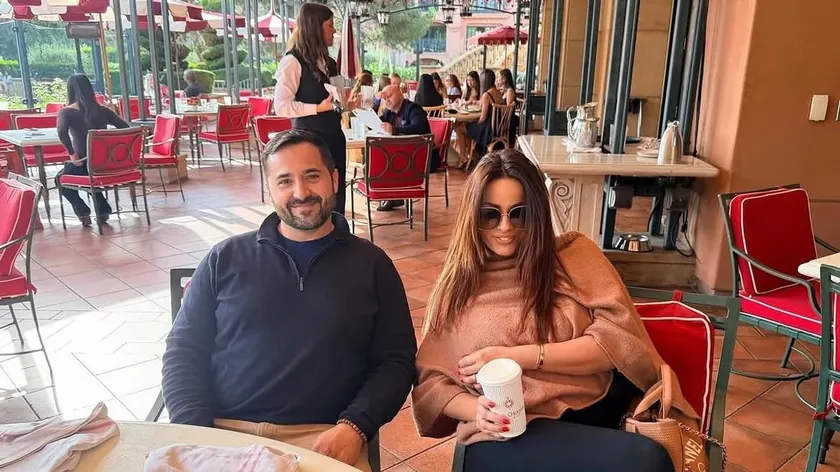 Sırbistan'da ünlü bir televizyon sunucusu olan Jelena Žeželj'in hayatı hakkında ilginç bilgiler ortaya çıktı.