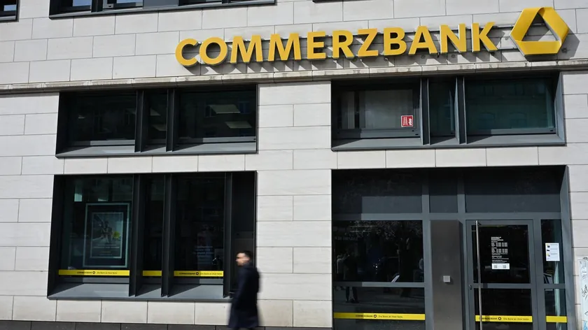 İtalyan UniCredit'in Alman Commerzbank İçin Teklifi Avrupa'da Büyük Bankacılık Savaşını Tetikledi