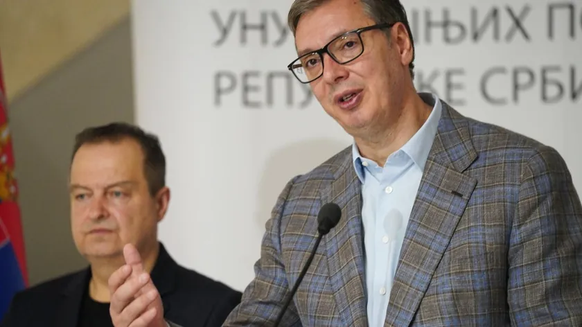 Sırbistan Cumhurbaşkanı Aleksandar Vučić, SPS'nin 36. kuruluş yıldönümünü kutladı.