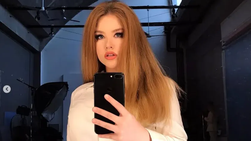 Sırp şarkıcısı Lena Stamenković, bir şarkıyı zorlu bir sağlık sorunuyla geçirdiği dönemde kaydetmiş.