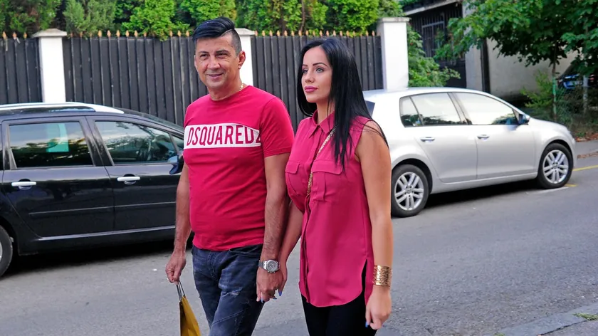 Televizyon sunucusu Zoran Pejić Peja iki evlilikten sonra ayrıldı.