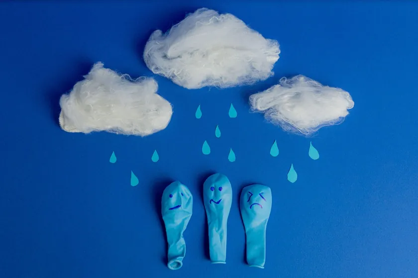 TÜM DÜNYADA "TÜZÜN PONEDJELJAK" KAVRAMI ELEŞTİRİLİYOR