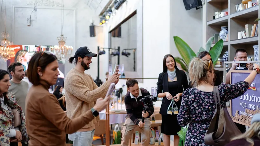 Sırbistan'da dm drogerie markt 'İlham Veren Gelecek' inisiyatifini tanıttı