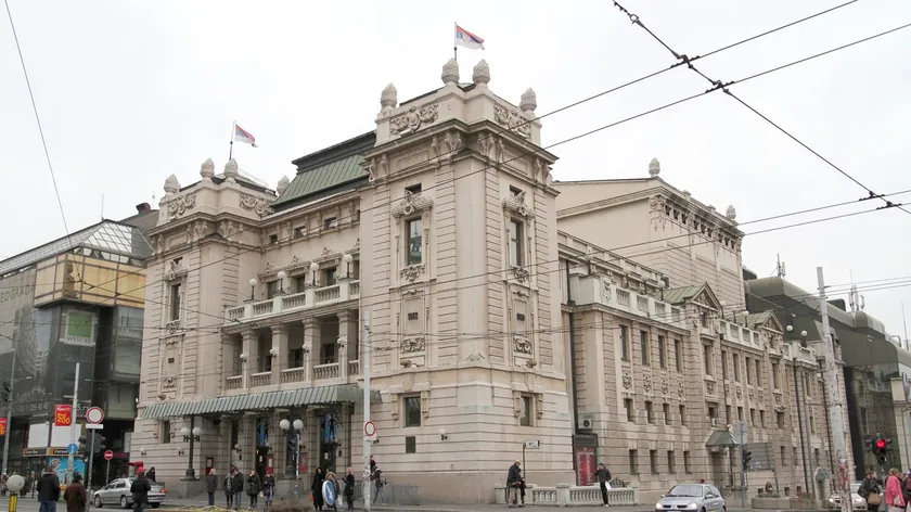 Belgrad Ulusal Tiyatrosu yeni drama sezonunu Borisav Stanković'in eserinden uyarlanan "Tanrı'nın İnsanları" adlı oyunla açıyor