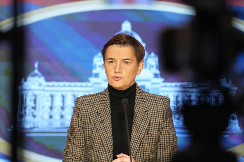 Branabić Avrupa Parlamentosu’nun Sırbistan’daki Misyonunu Politika Üstüneyor