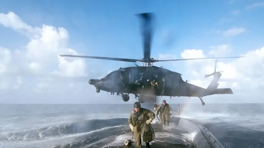 ABD, İran Limanları Deniz Trafiğini Bloke Edeceğini Duyurdu: Gerilim Artıyor