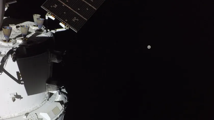 Artemis II misyonu Ay'ın ötesine geçerek insanlık için tarihi bir adım attı