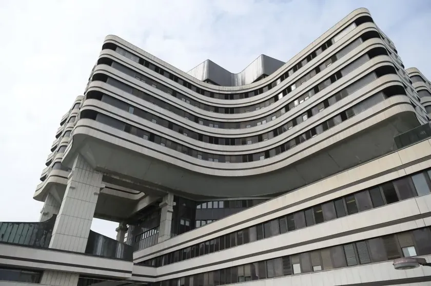 Sırbistan'ın Smederevo kentinde meydana gelen gaz tüpü patlamasında iki kişi yaralandı