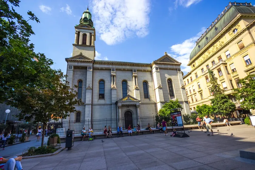 Hırvatistan Zagreb'de Sırp Ortodoks Kilisesi'ne Saldırı Sonrası Bir Erkek Gözaltına Alındı