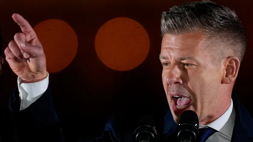 Macaristan'da Peter Mađar'ın Hızlı Siyasi Yükselişi ve Geleceği Belirsizliğini Koruyor