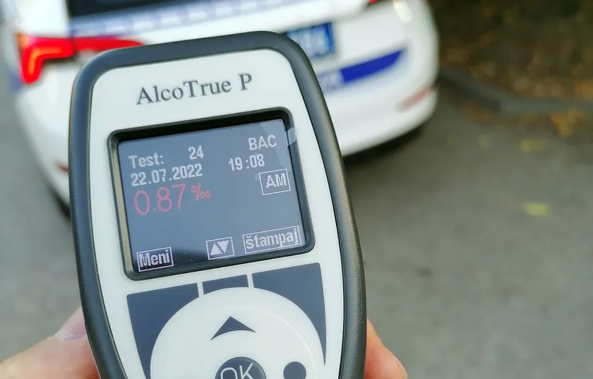 Prokuplu'da 2,5 Promil Alkolle Araç Kullanan Sürücü Tutanak Altına Alındı